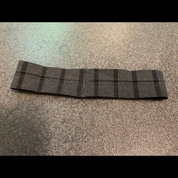 Ivivva headband - Picture 4 of 4